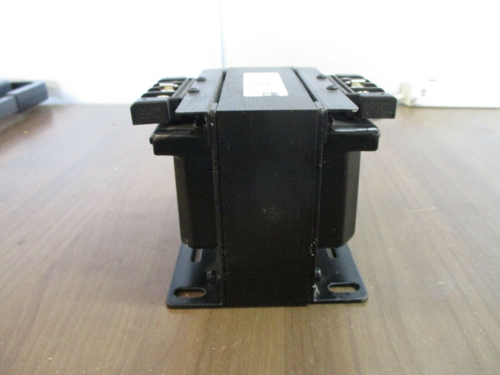 Hevi-Duty Control Transformer E350 0.350kVA Pri: 240/480V Sec: 120V 50/60Hz Used