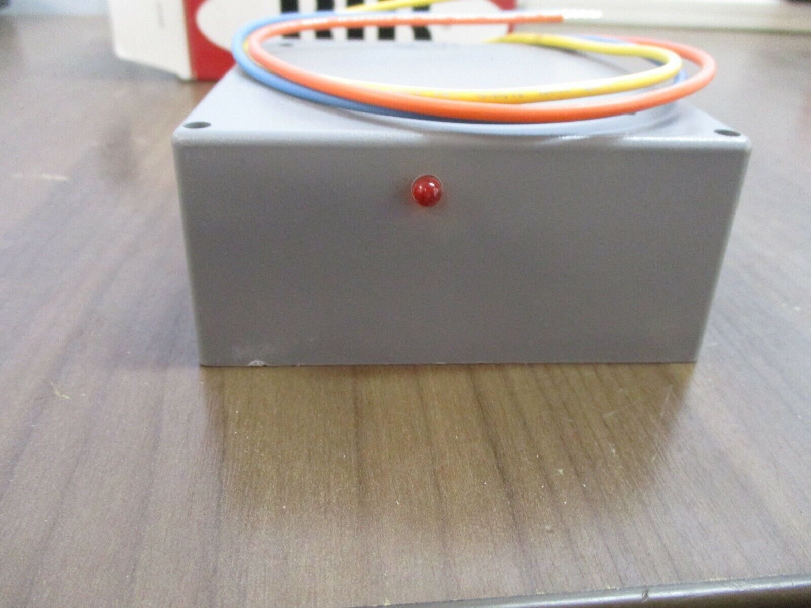 RIB Enclosed Relay RIBTU1C 10-30VAC/DC // 120VAC Coil 10A SPDT New Surplus