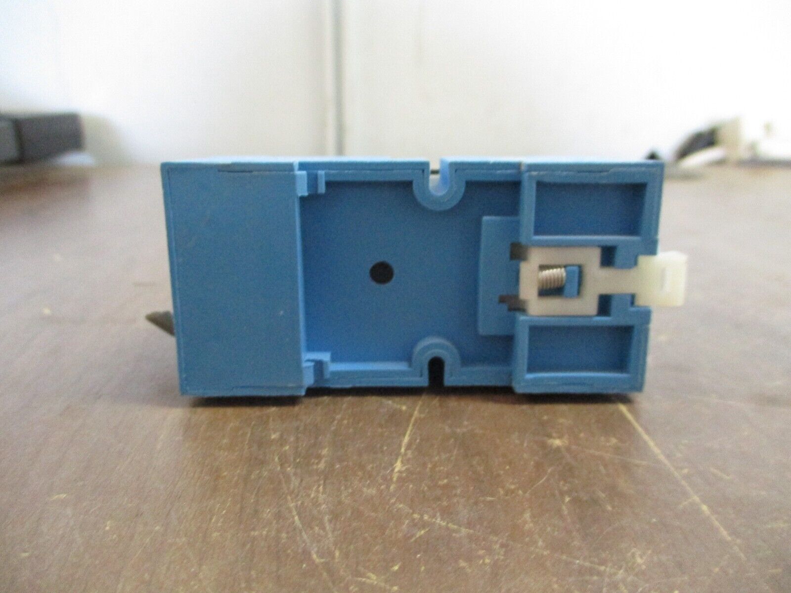 Finder Relay 60.12.8.120.0040 120V Coil w/ Base Used