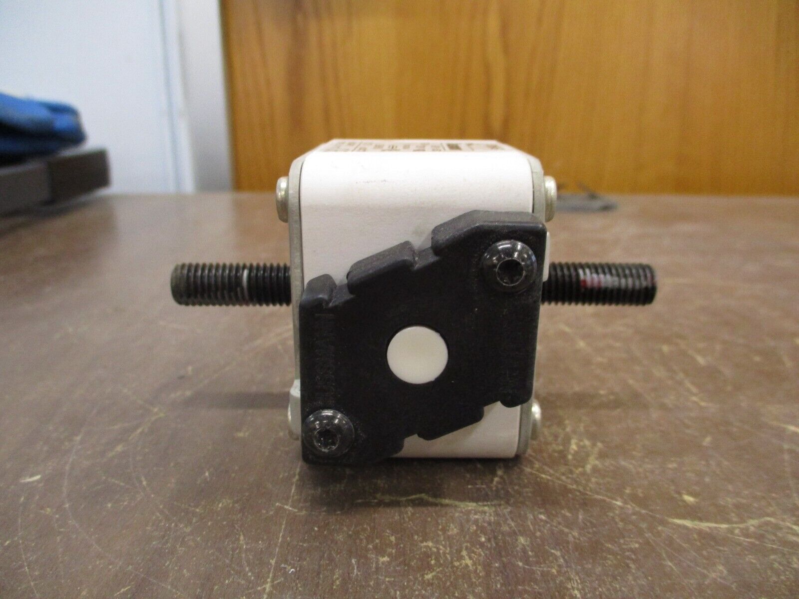 Cooper Bussmann Fuse 170M5463 700A 700V Used