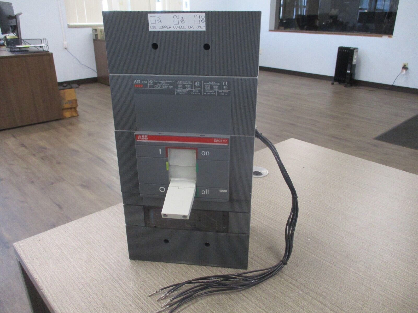 ABB Sace Circuit Breaker S7H PR211 1000A 600V 3P Used