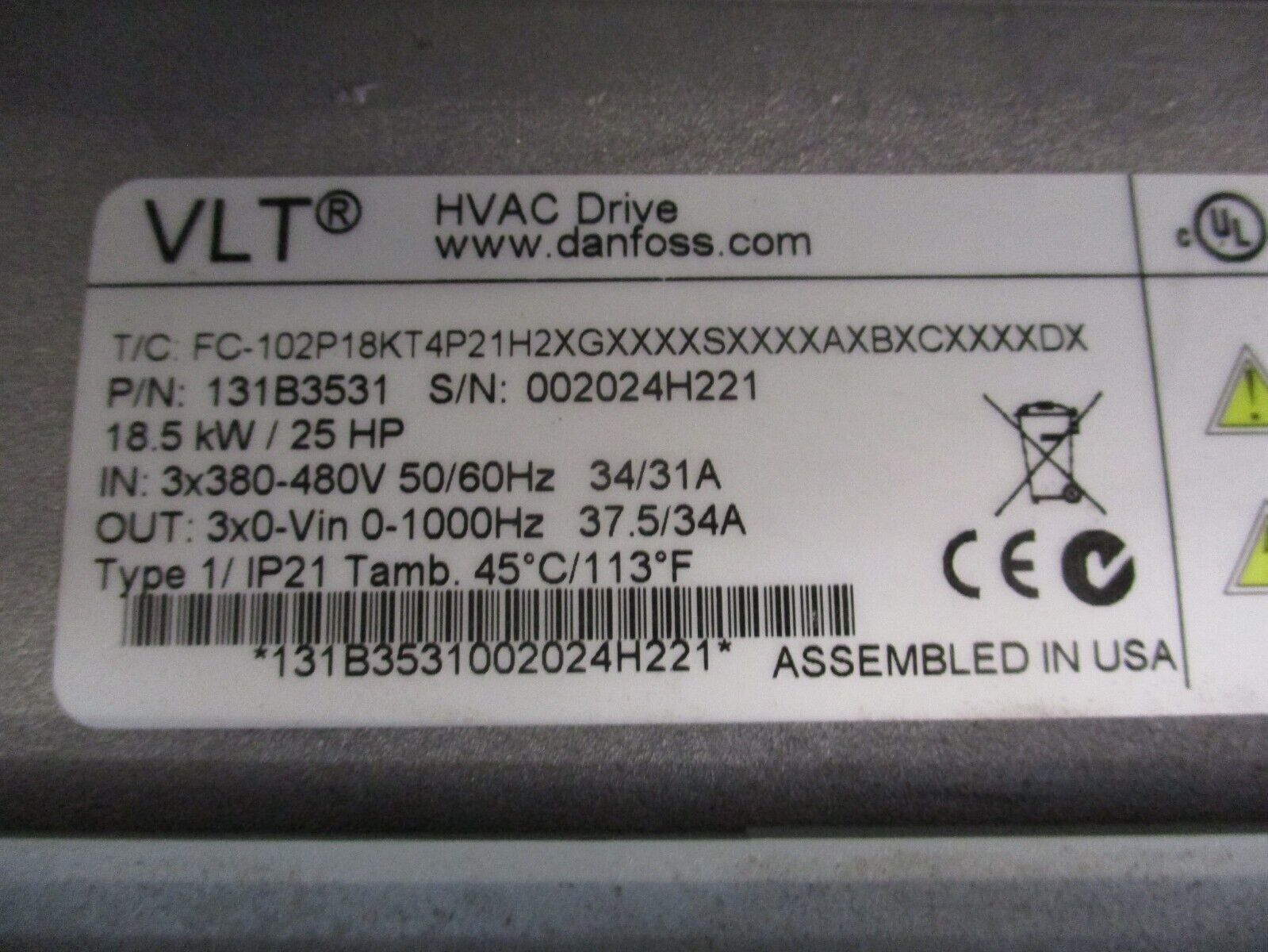 Danfoss VLT AC Drive 131B3531 25HP 3Ph w/ Keypad Used
