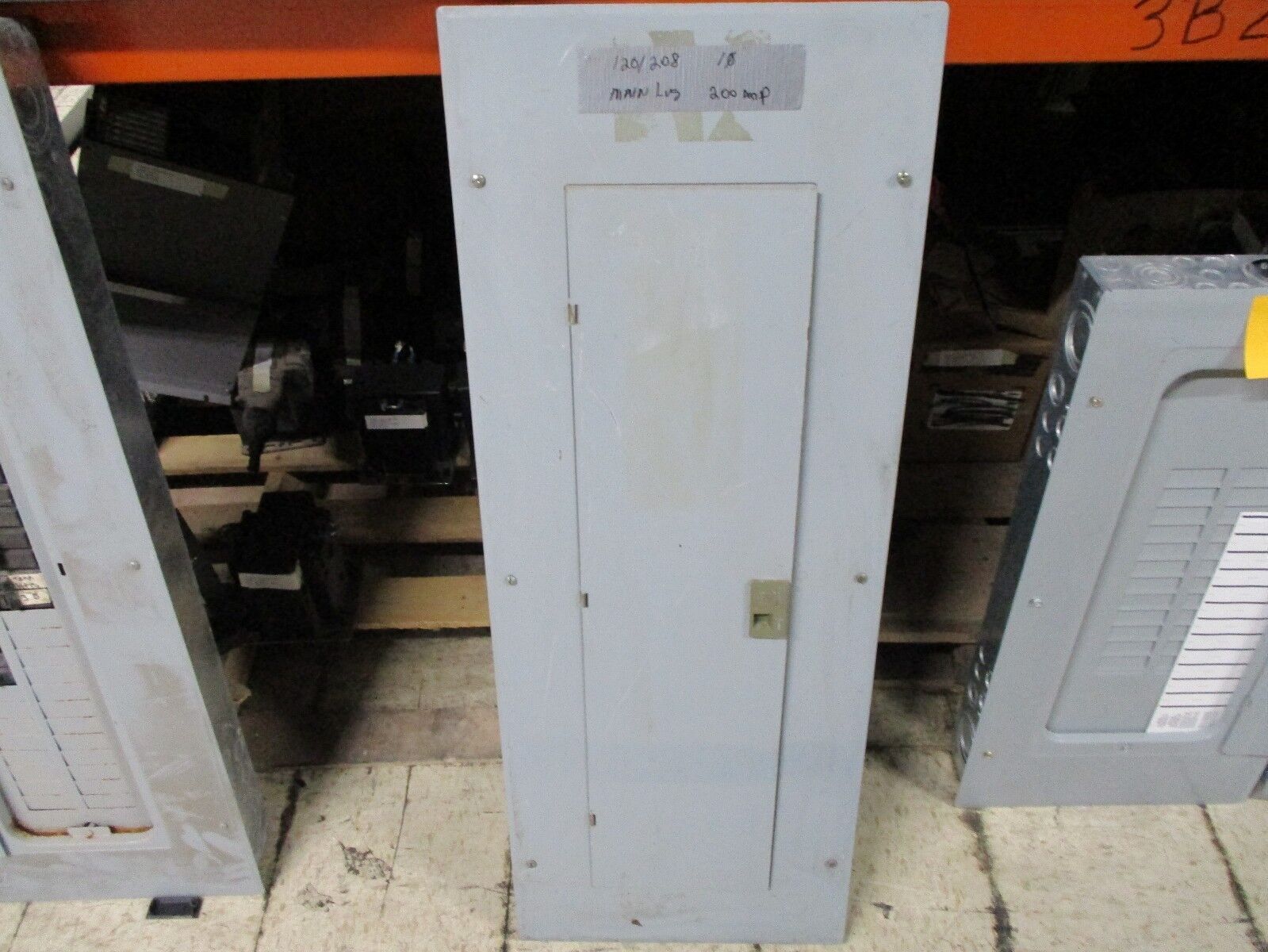 GE Main Lug Circuit Breaker Panel TLM4020CCU MOD6 200A Max 120/208V 1Ph Used