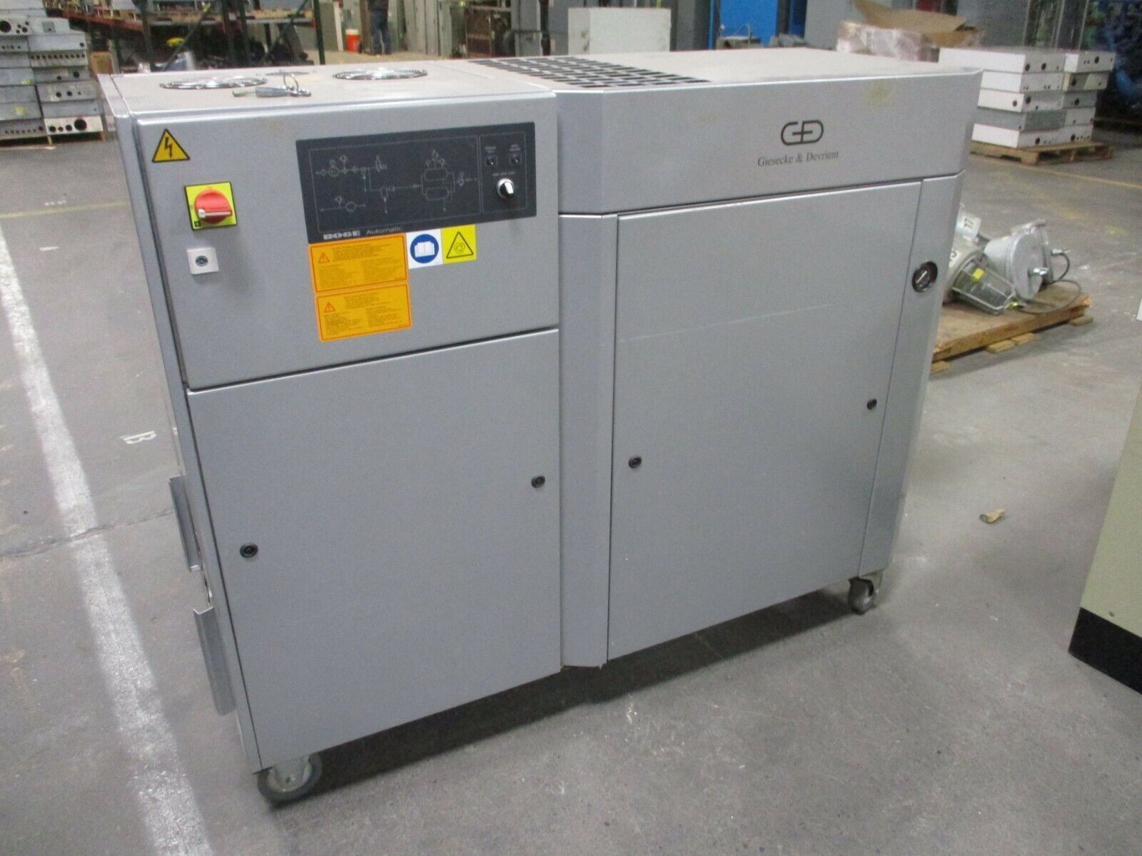 Giesecke & Devrient LVM.L Vacuum Pump 244074001 3.84kW/5HP 302 L/Min Used