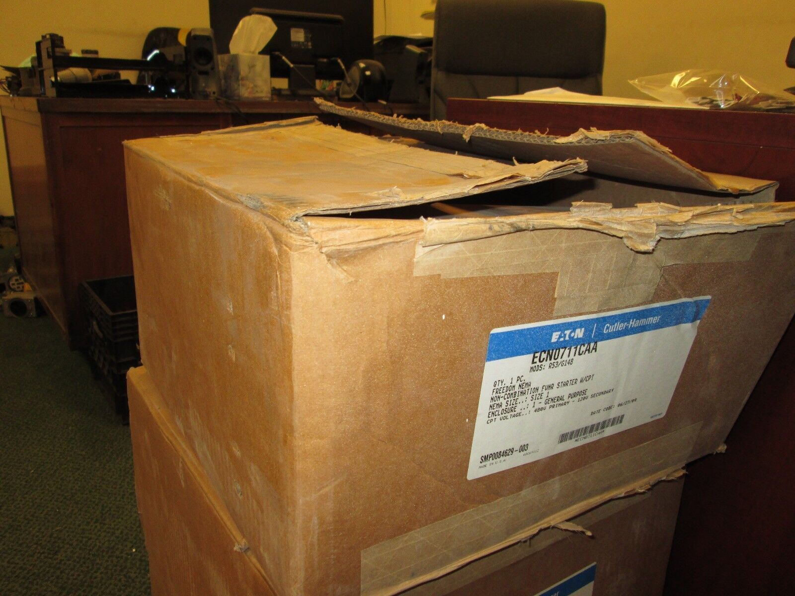 Cutler-Hammer Enclosed Starter ECN0711CAA Size 1 120V Coil New Surplus