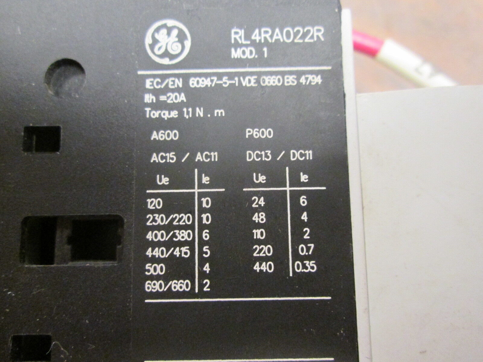 GE Relay w/ Pneumatic Timer RL4RA022R/BTRF60C 120V Coil, Range: 0-60sec Used