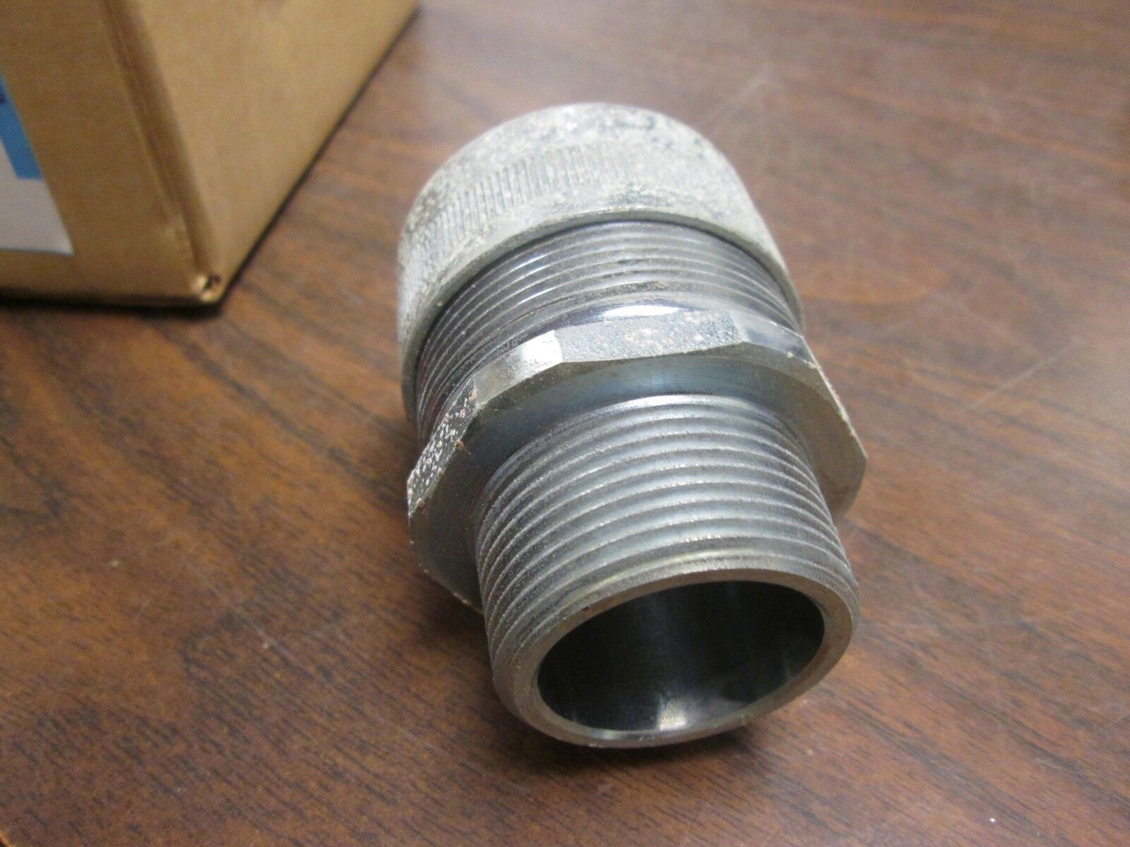 Crouse-Hinds Male Thread Cord Grip CGB4911 Size 1-1/4" *Box of 5* New Surplus