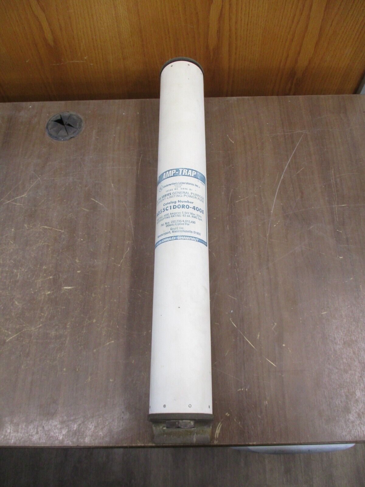 Gould Shawmut CL-14 Fuse A055C1D0R0-400E 5.5kV 400E Used
