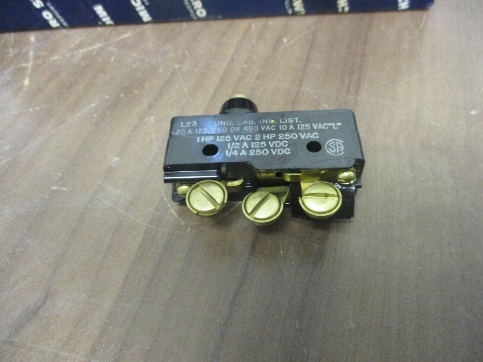 Honeywell Micro Switch Snap Switch BA-2RB-P1 New Surplus *Box of 6*