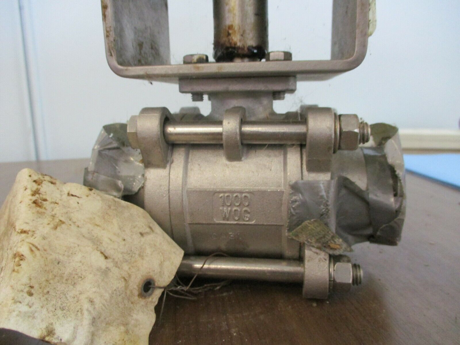 Hytork 221 Actuator w/ Accutrak Dual Display Monitor 116PSI Max Used