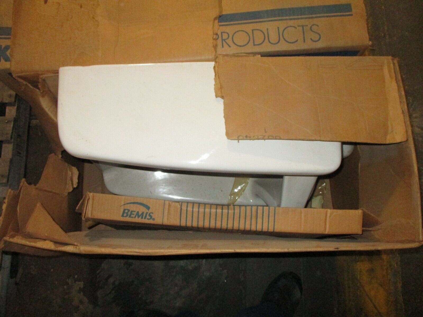 American Standard Washbrook 1.0 Wall Hung Urinal 6501.010 Top Spud White