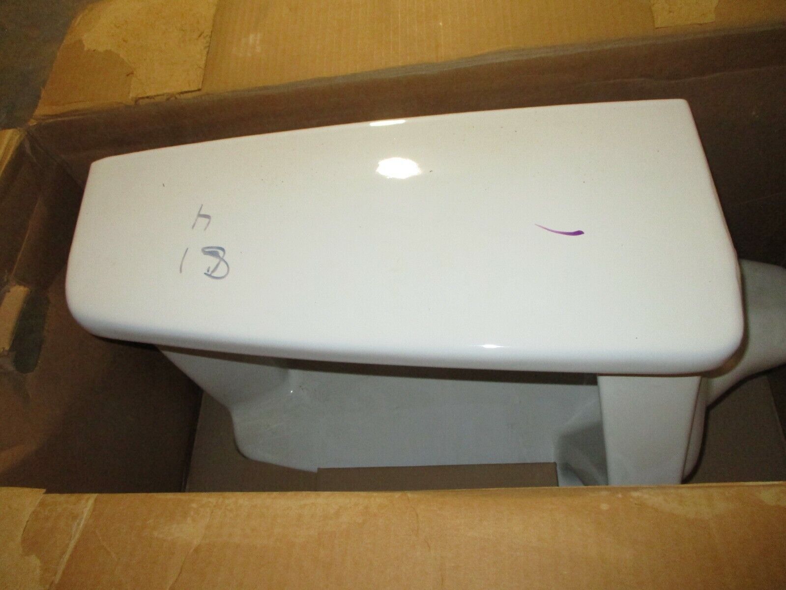 American Standard Washbrook 1.0 Wall Hung Urinal 6501.010 Top Spud White