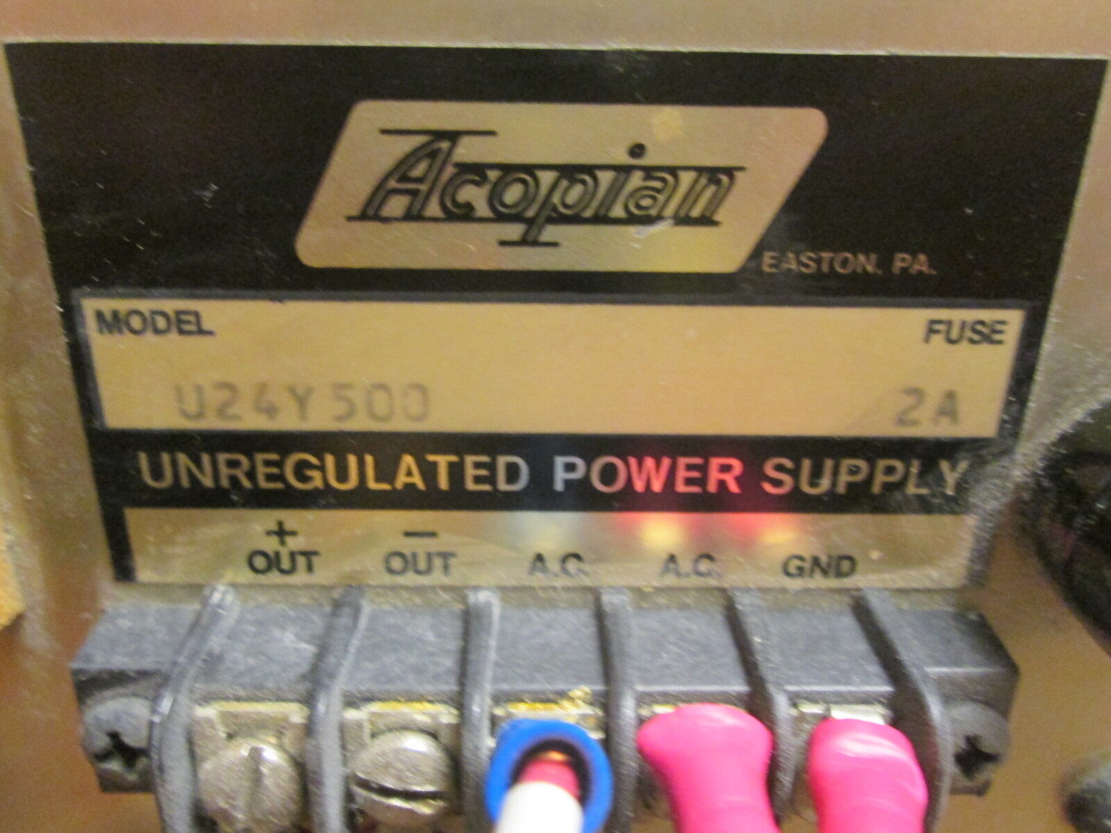 Acopion Unregulated Power Supply U24Y500 2A Fuse Used