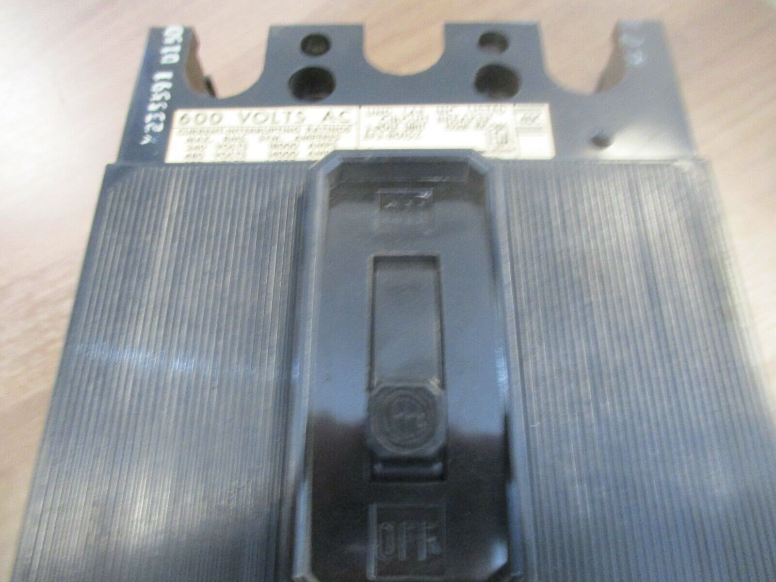 ITE Circuit Breaker EF3-B015Z 15A 600V 3P Used