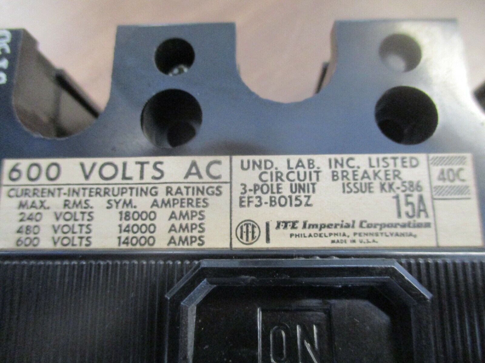 ITE Circuit Breaker EF3-B015Z 15A 600V 3P Used