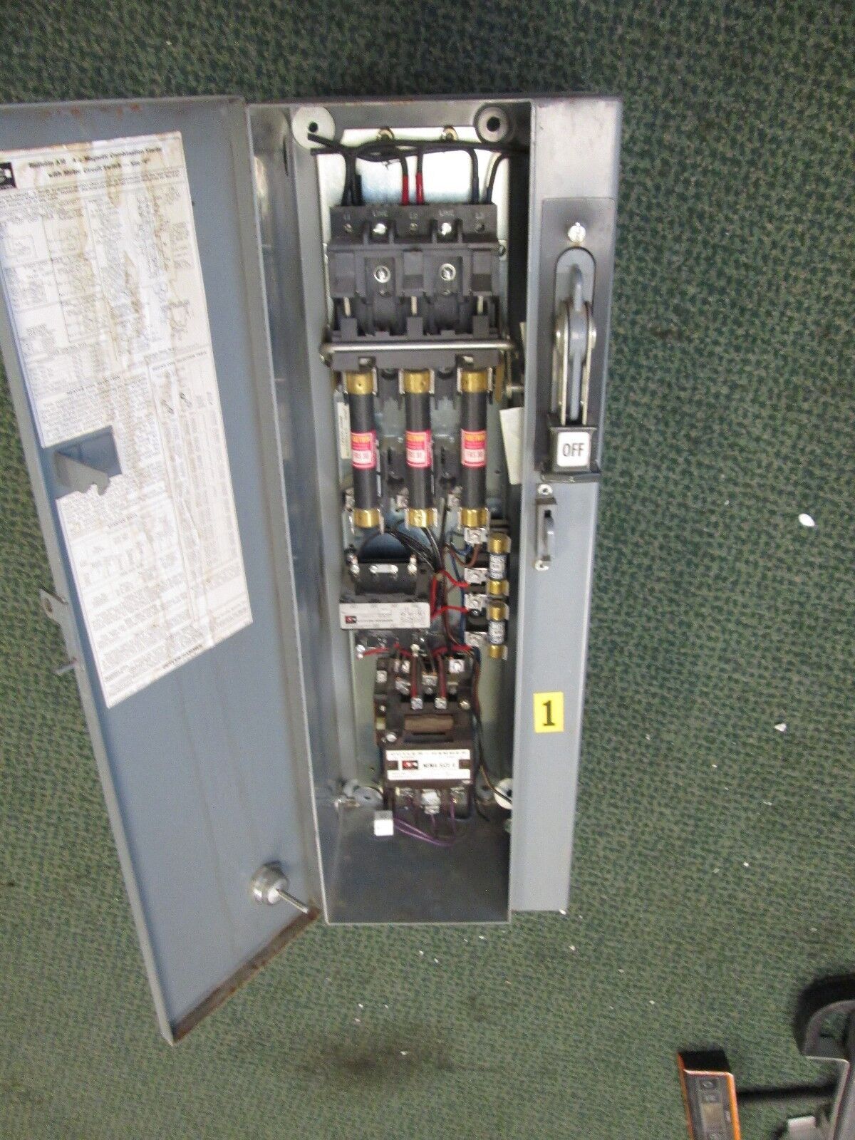 Cutler-Hammer Fusible Combination A10BNO Size 0 18A 3Ph Used