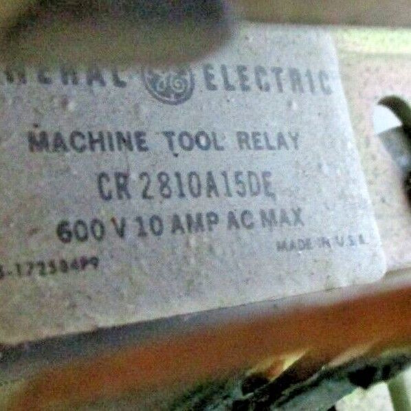 GE Machine Tool Relay CR2810A15DE 120V Coil Used