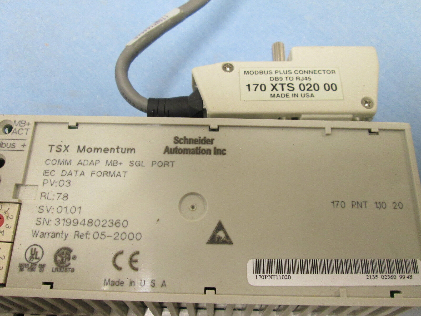 Schneider Automation TSX Momentum 170 ADM 350 10 W/ 170 XTS 020 00 Connector