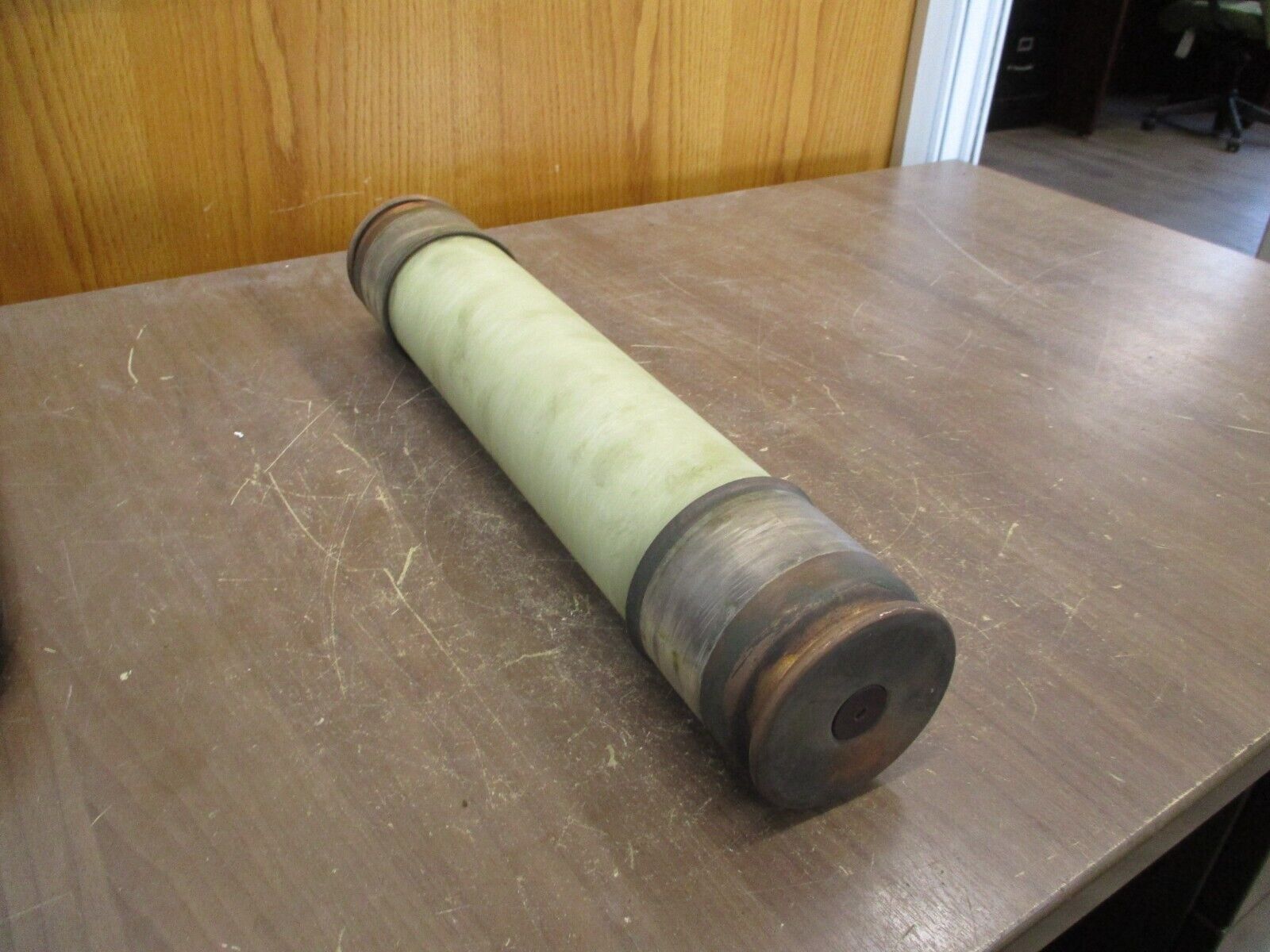 GE Type EJ-2 Fuse 177L109G21 Current: 9R 4.8/2.4kV 60Hz Used