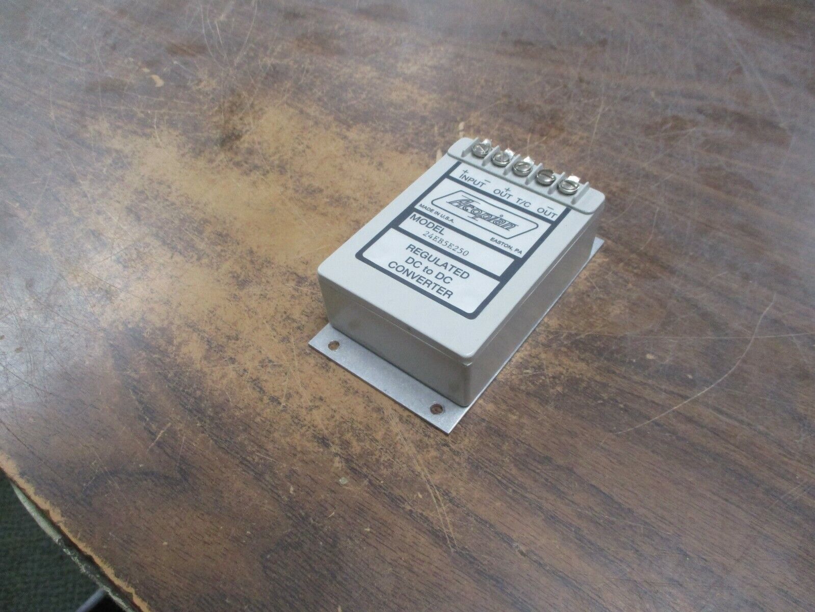 Acopian Regulated DC to DC Converter 24EB5E250 Used