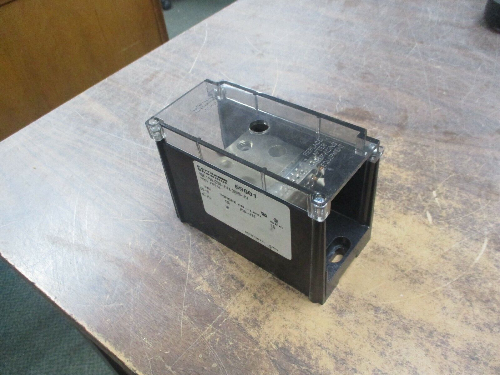 Ferraz Shawmut Power Distribution Block 69601 600V 1P Used