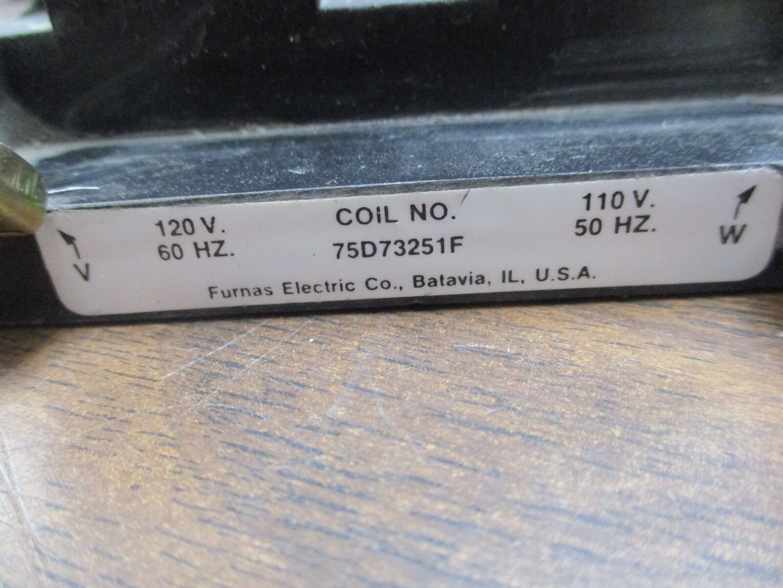 Furnas Magnetic Coil 75D73251F 120V@60Hz 110V@50Hz *Chipped* Used