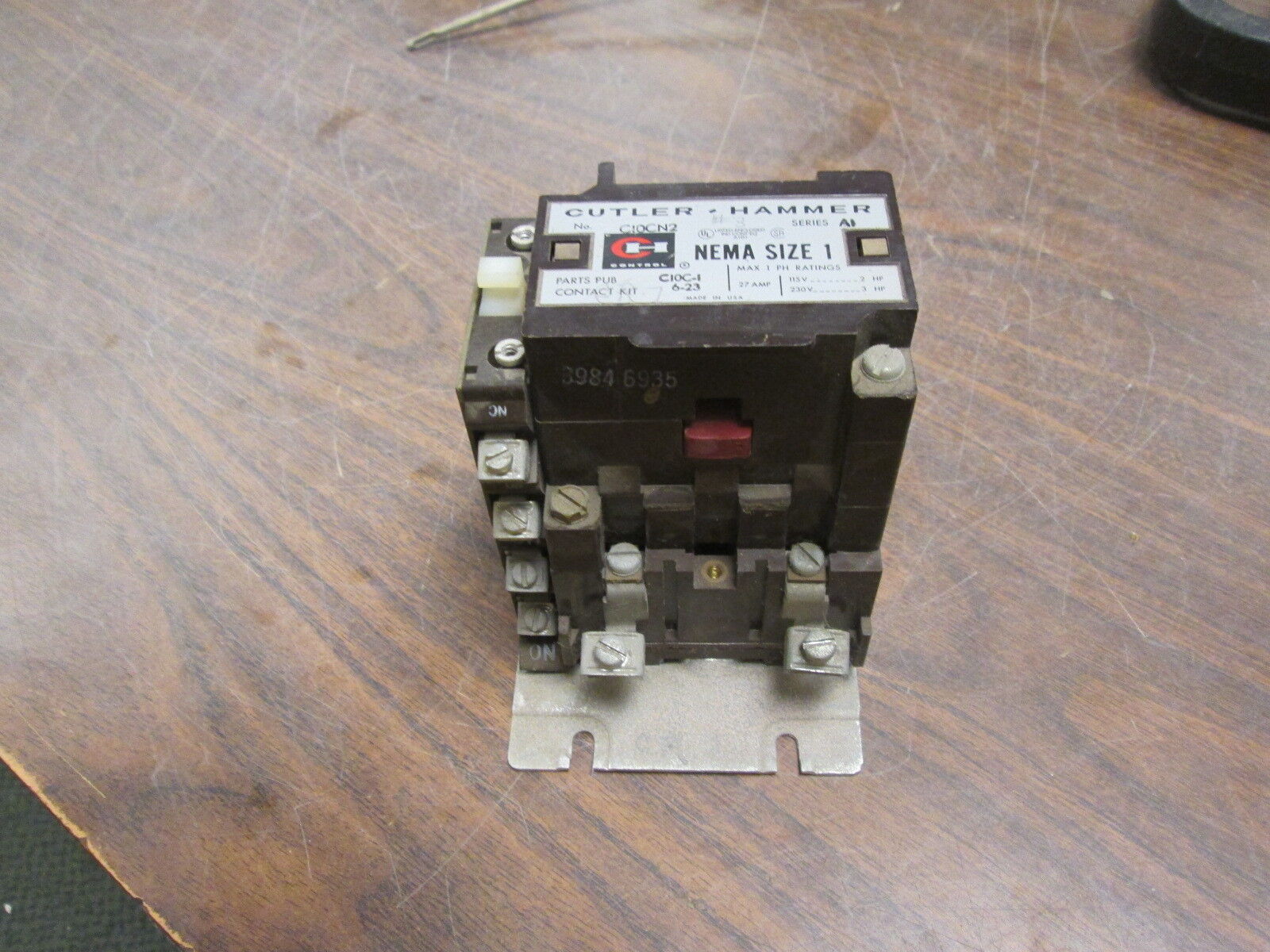 Cutler-Hammer Size 1 Contactor C10CN2 120V Coil 27A Used