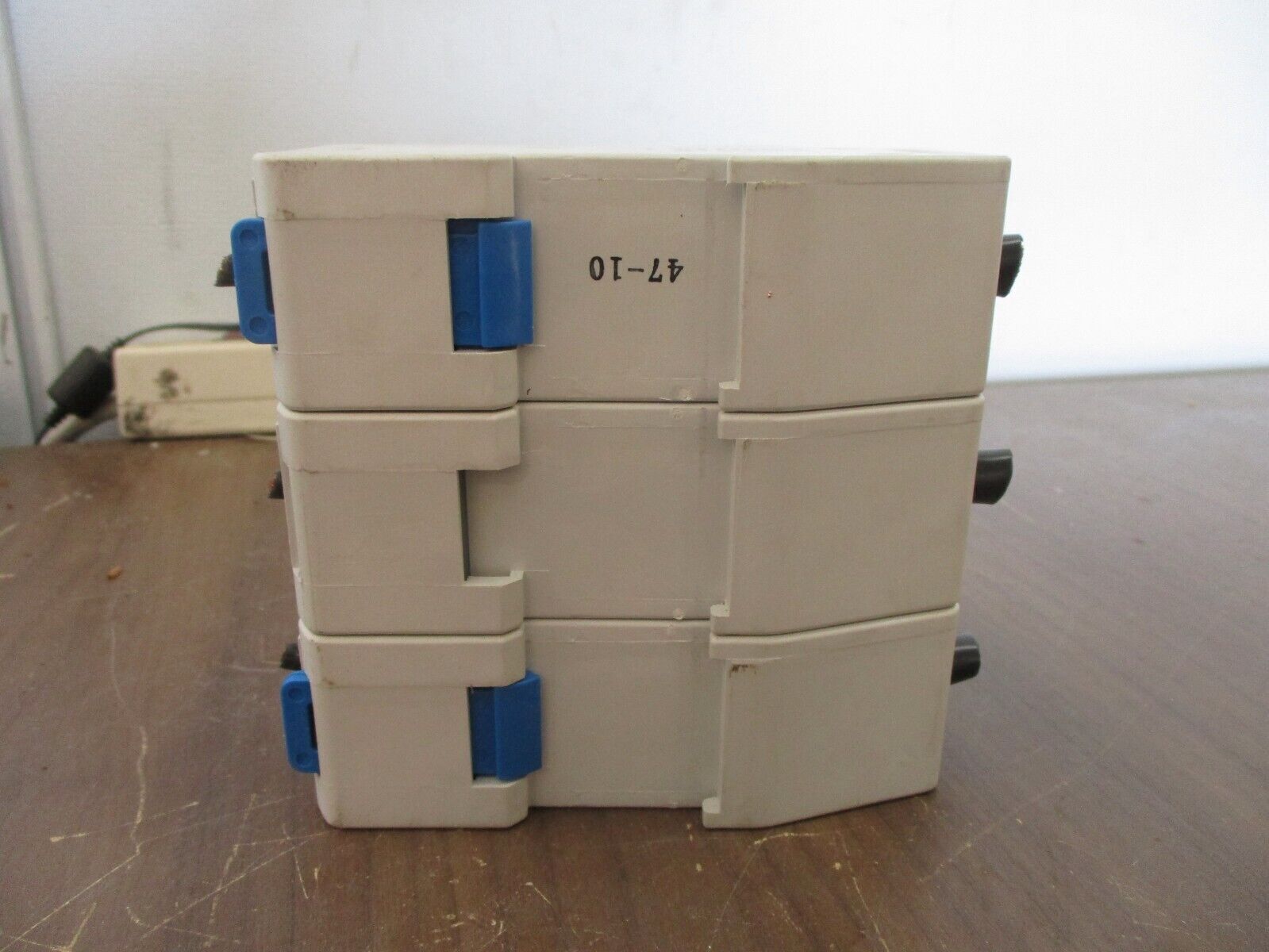 Rittal Fuseholder SV 9345.030 60A 600V 3P Used