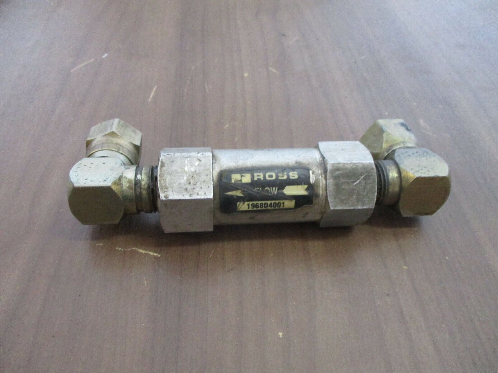 Ross Flow Control Valve 1968D4001 Used