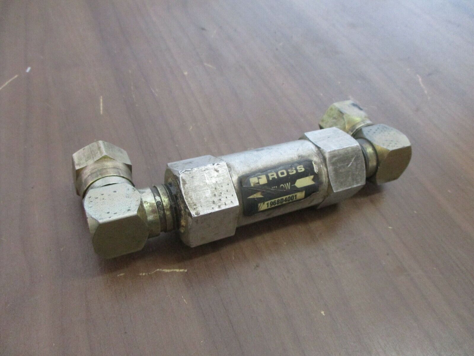 Ross Flow Control Valve 1968D4001 Used