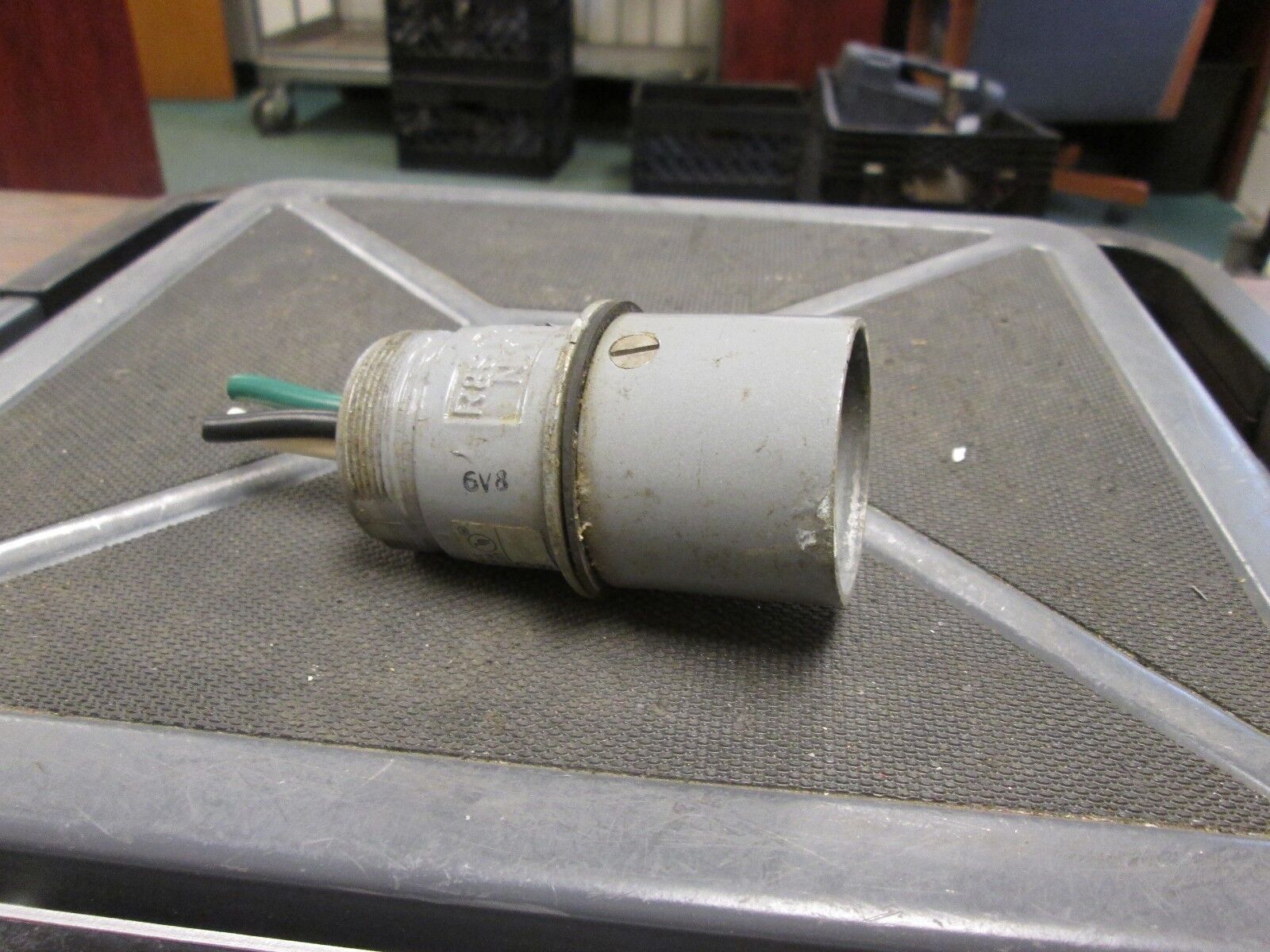 RussellStoll Plug 3750 30A @ 250V 20A @ 600V 3W **Open End** Used