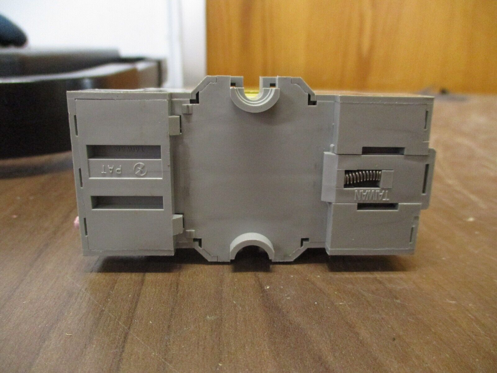 IDEC Relay RR3B-UL 24VDC w/ Base *Lot of 3* Used