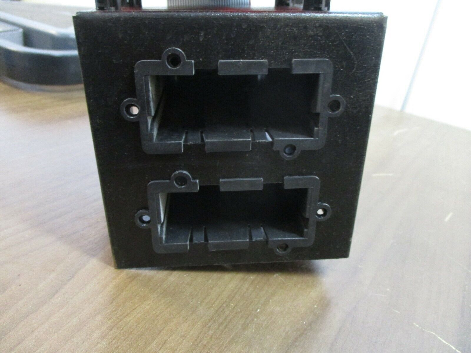 Emerson Intellislot Assembly 416911G2 Rev. 4 2-Slot Used