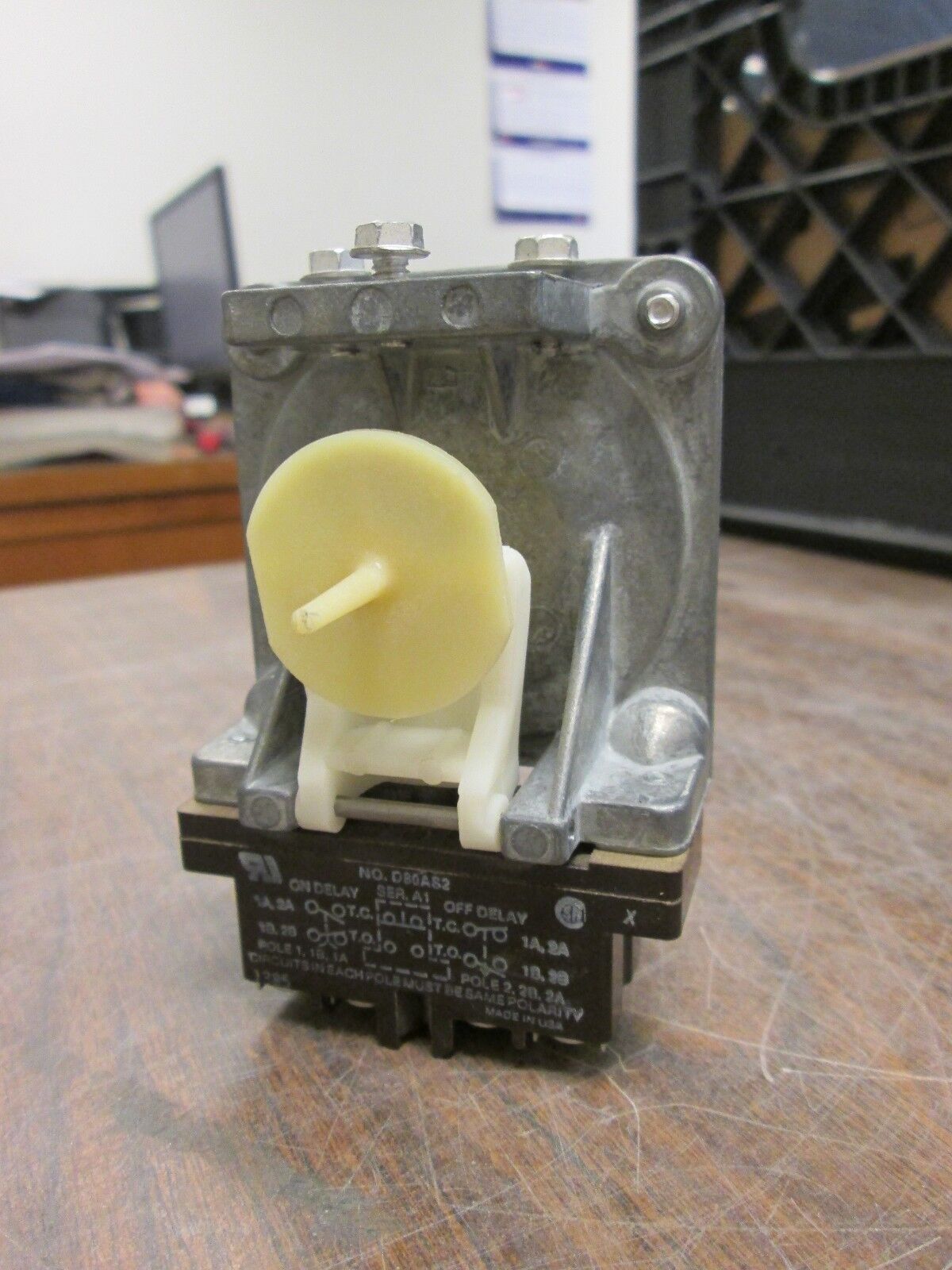 Cutler-Hammer Aux Relay D80AS2 Used