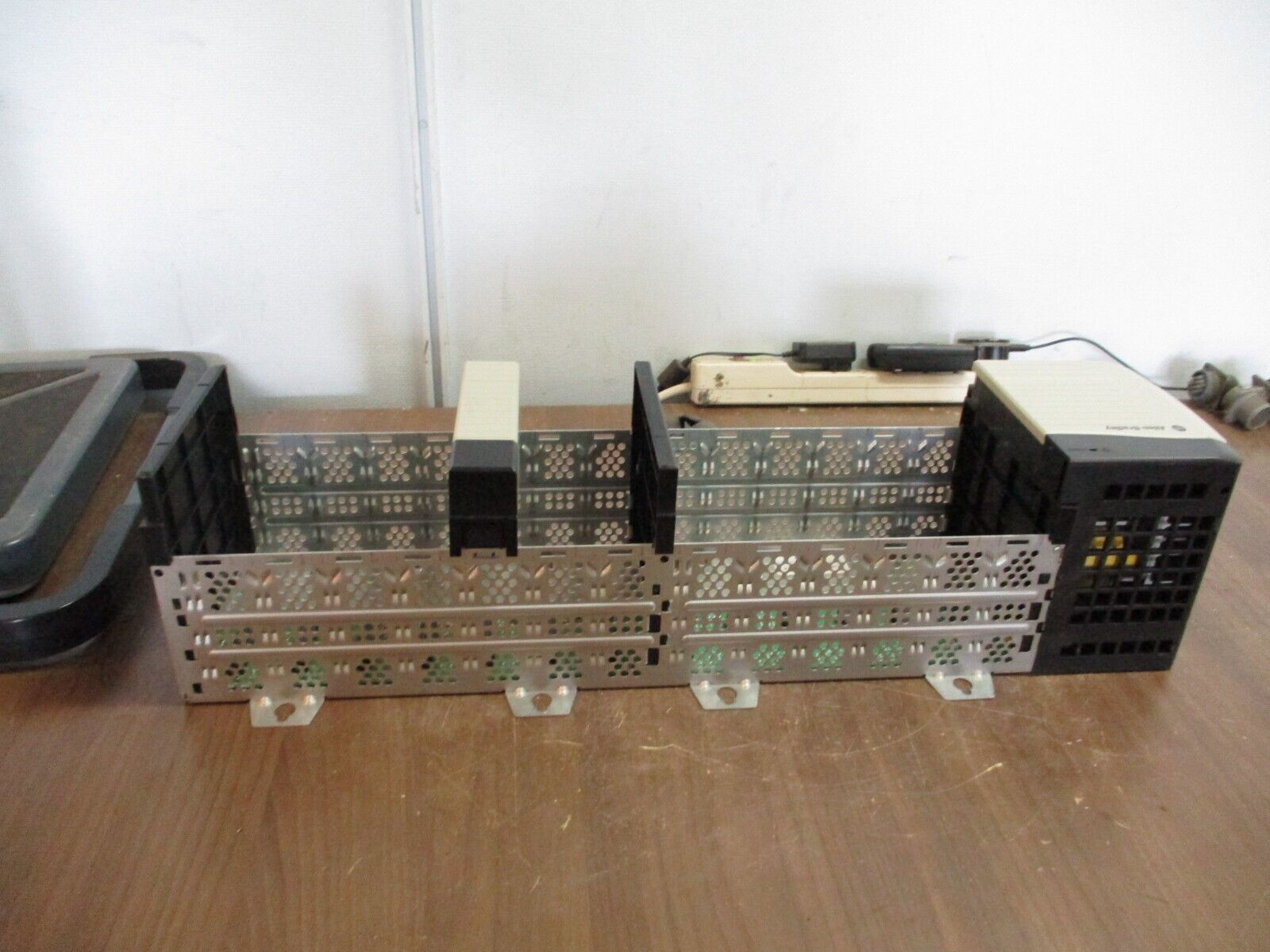 Allen-Bradley 13-Slot Chassis w/ Power Supply 1756-A13B / 1756-PA72C PS Rev. C01