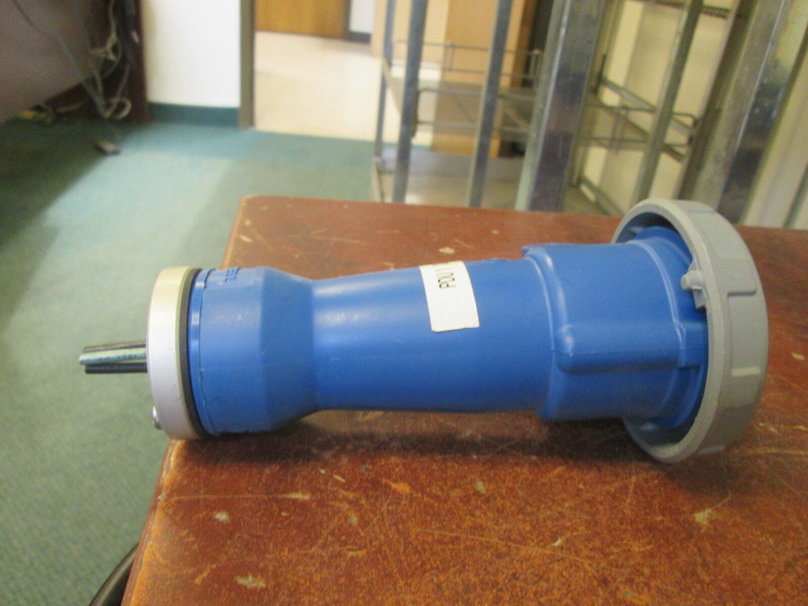 Hubbell Connector 320C6W 20A 250V Used