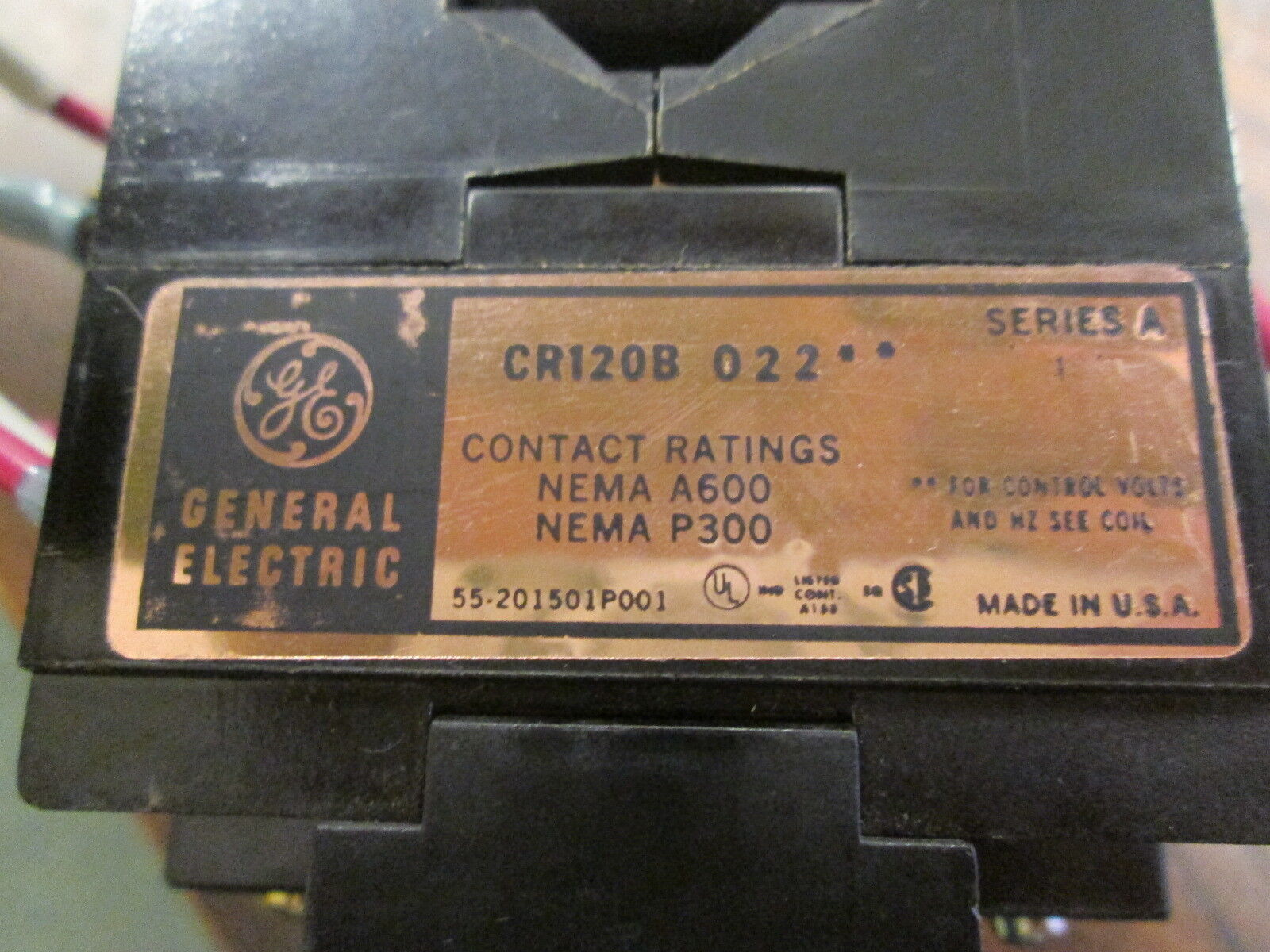 GE Relay CR120B 022** 120V Coil 600V Used