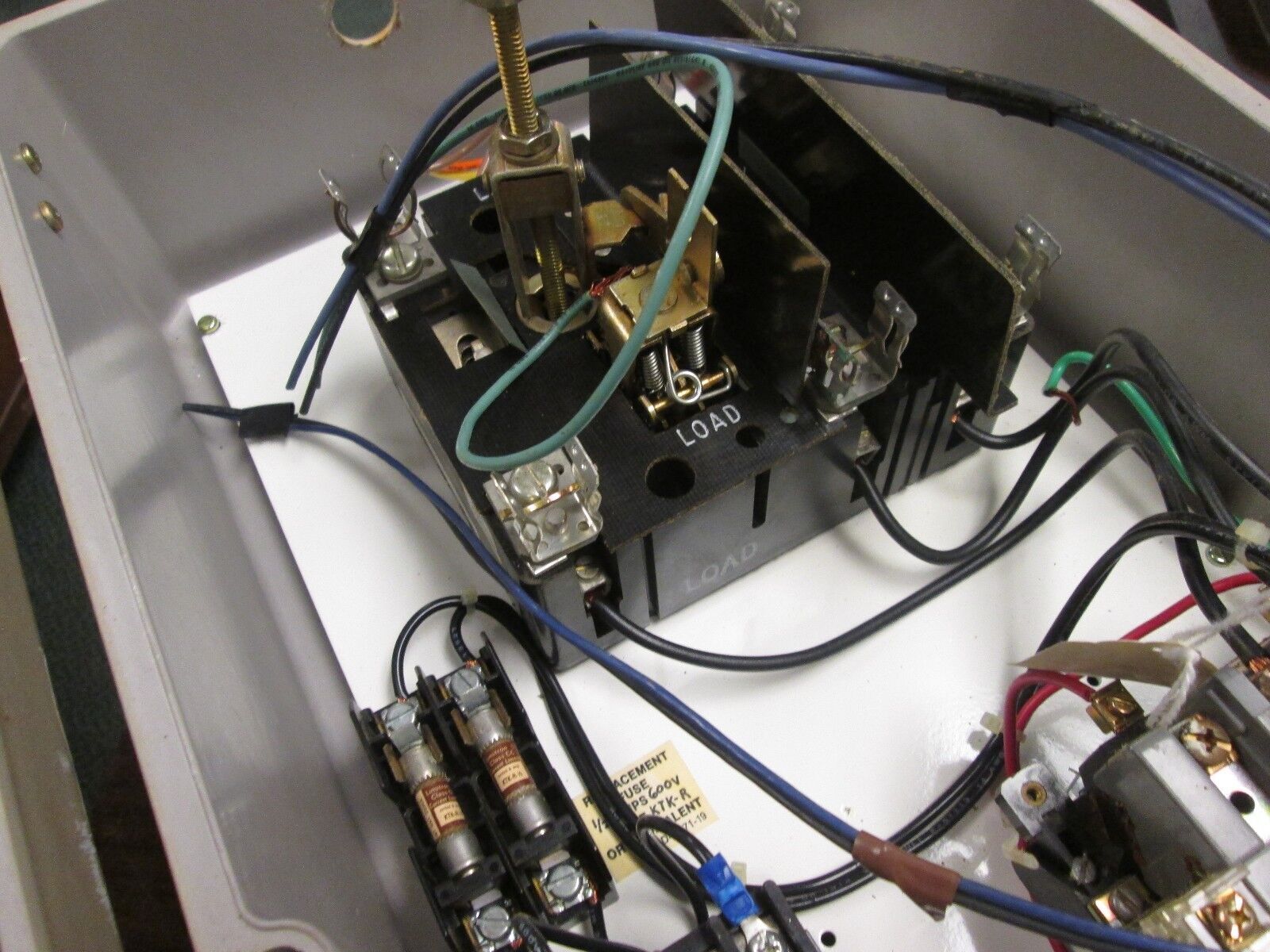 Furnas Combination 17CG34FEDFBAF2GE Size 0 18A 120V Coil Used