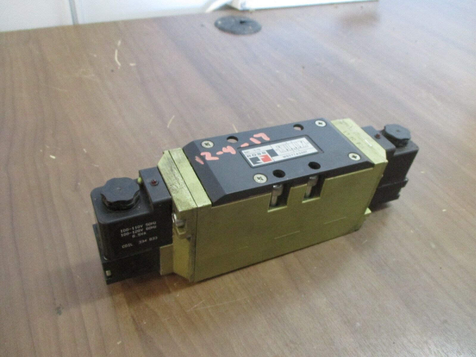 Ross Solenoid Valve W6577A3407 1-10 bar Used