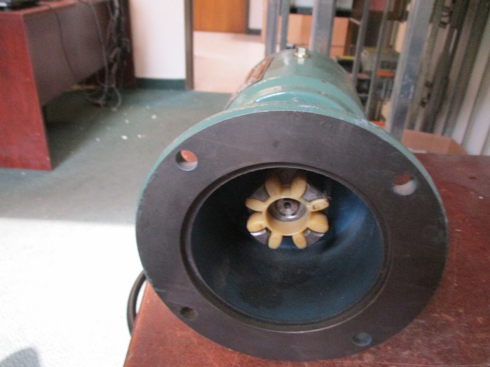 Sew-Eurodrive Reducer R40LP R40LP Ratio: 14 880in/Lb Torque Used