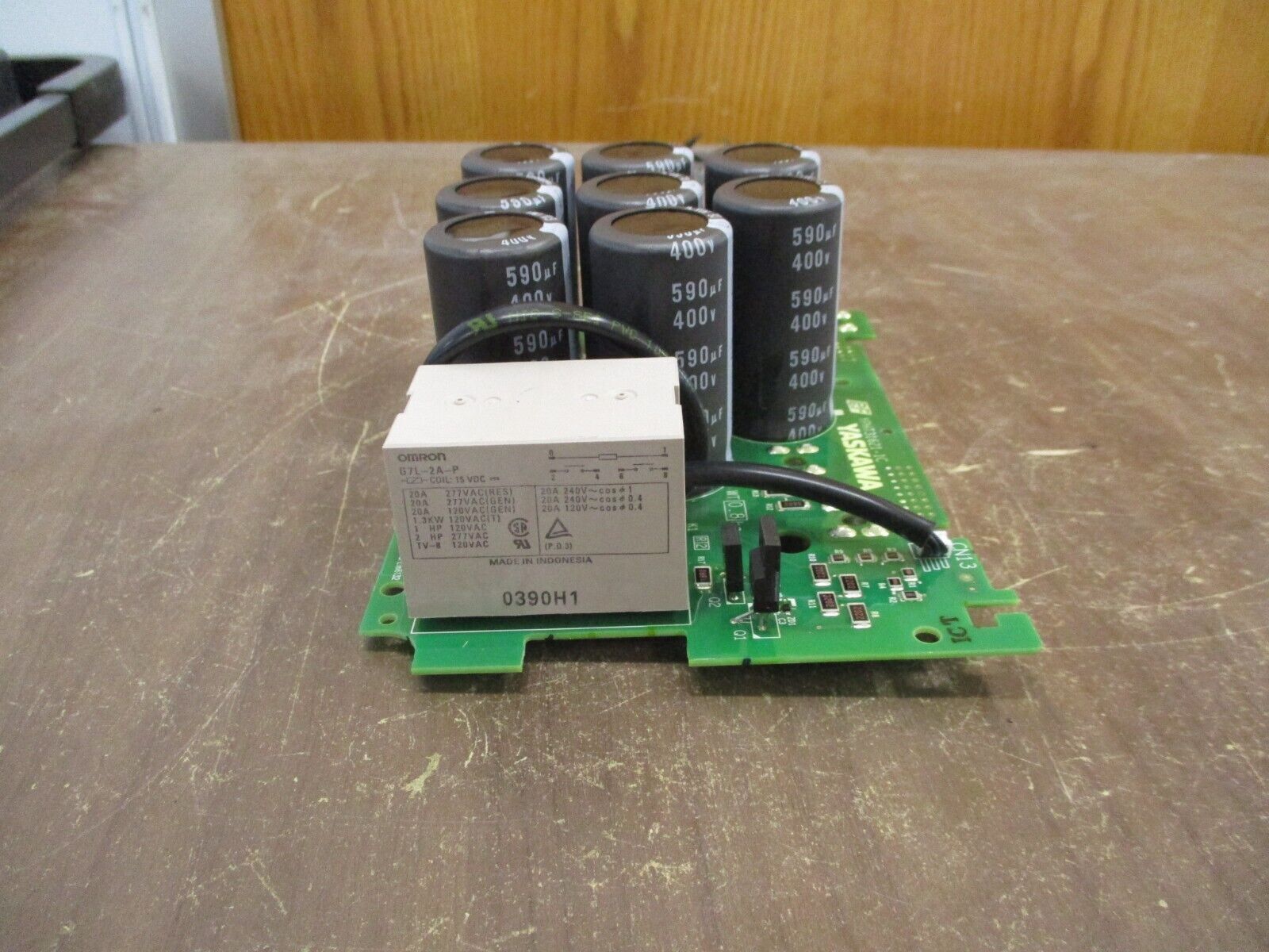 Yaskawa Inverter YPHT31621-1C Used