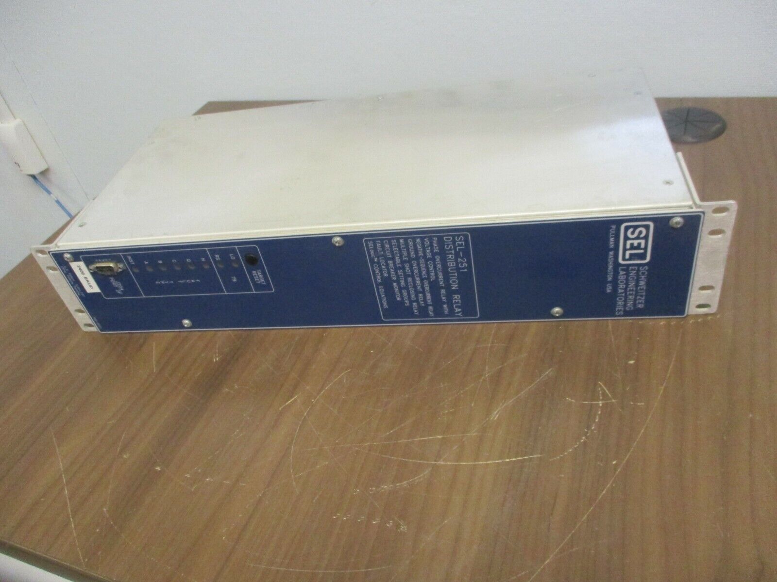 SEL Model SEL-251-2 Distribution Relay 251002-2556UVGB Power Supply: 24/48VDC