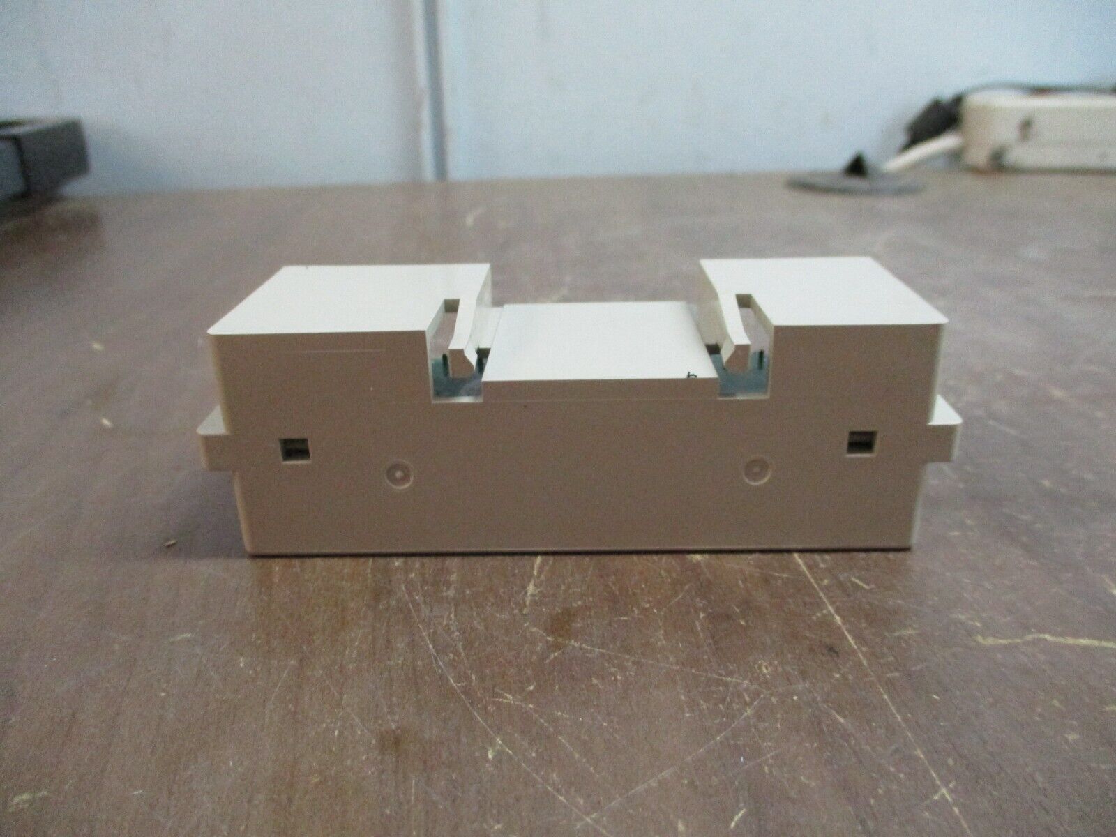 Emerson Ovation Bus Terminator Module 1B30023H02 Rev. 5 Used