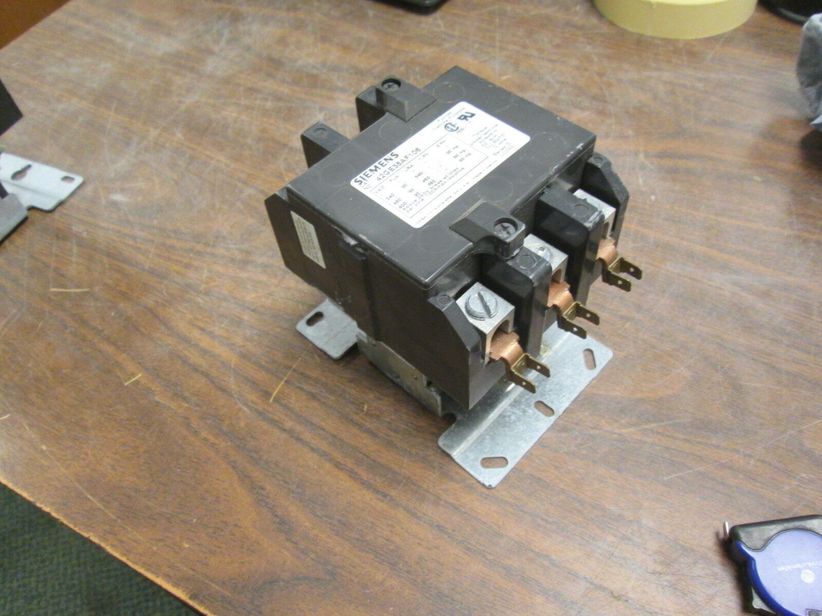 Siemens Contactor 42FE35AF106 120V Coil Used