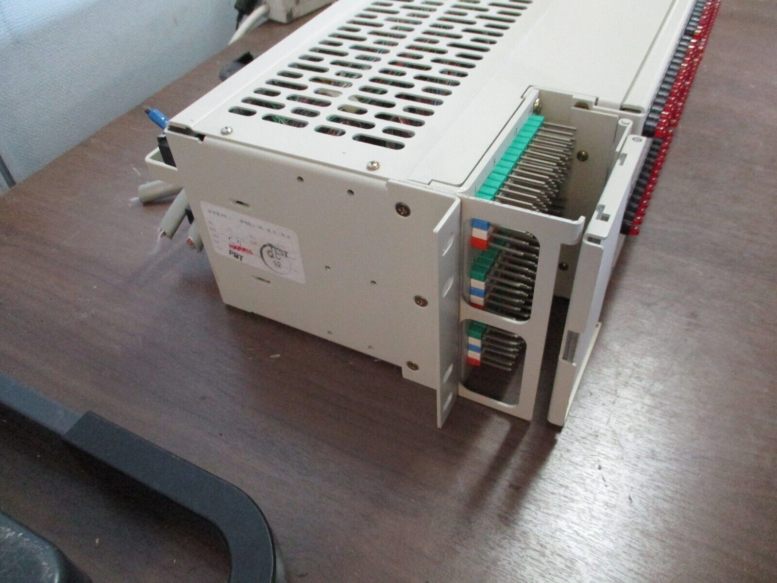 ADC DSX-1 Cross Connect D1M-1A0023 42/56VDC 2A Used