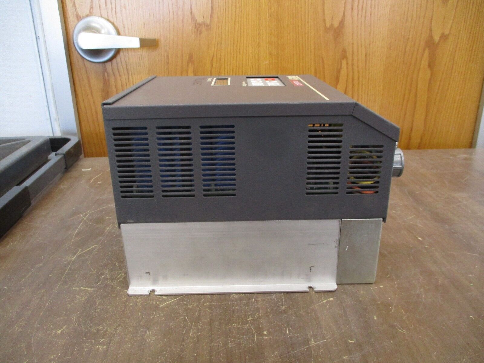 AC Tech MC Series Intelligent Drive M34100B 10HP 3Ph Used
