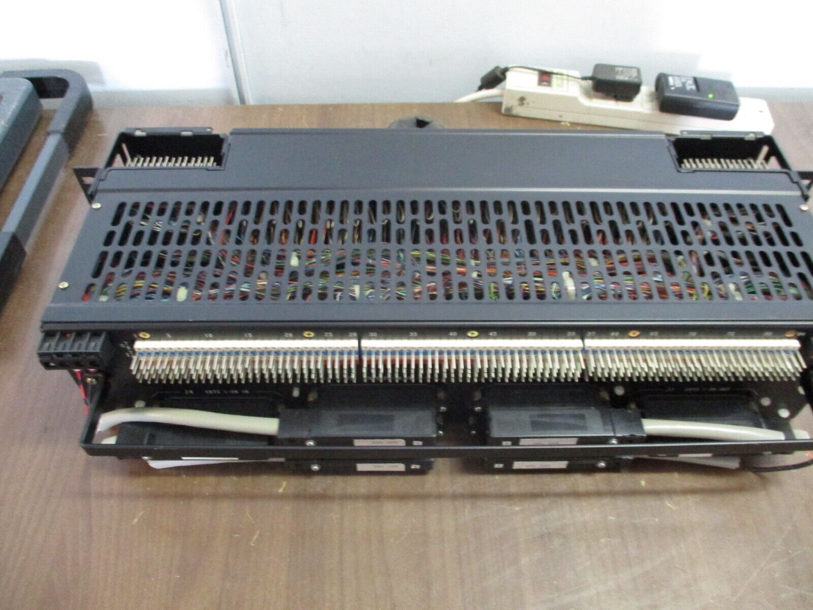 ADC DSX-1 Cross Connect D1M-1A0024 42/56VDC 2A Used