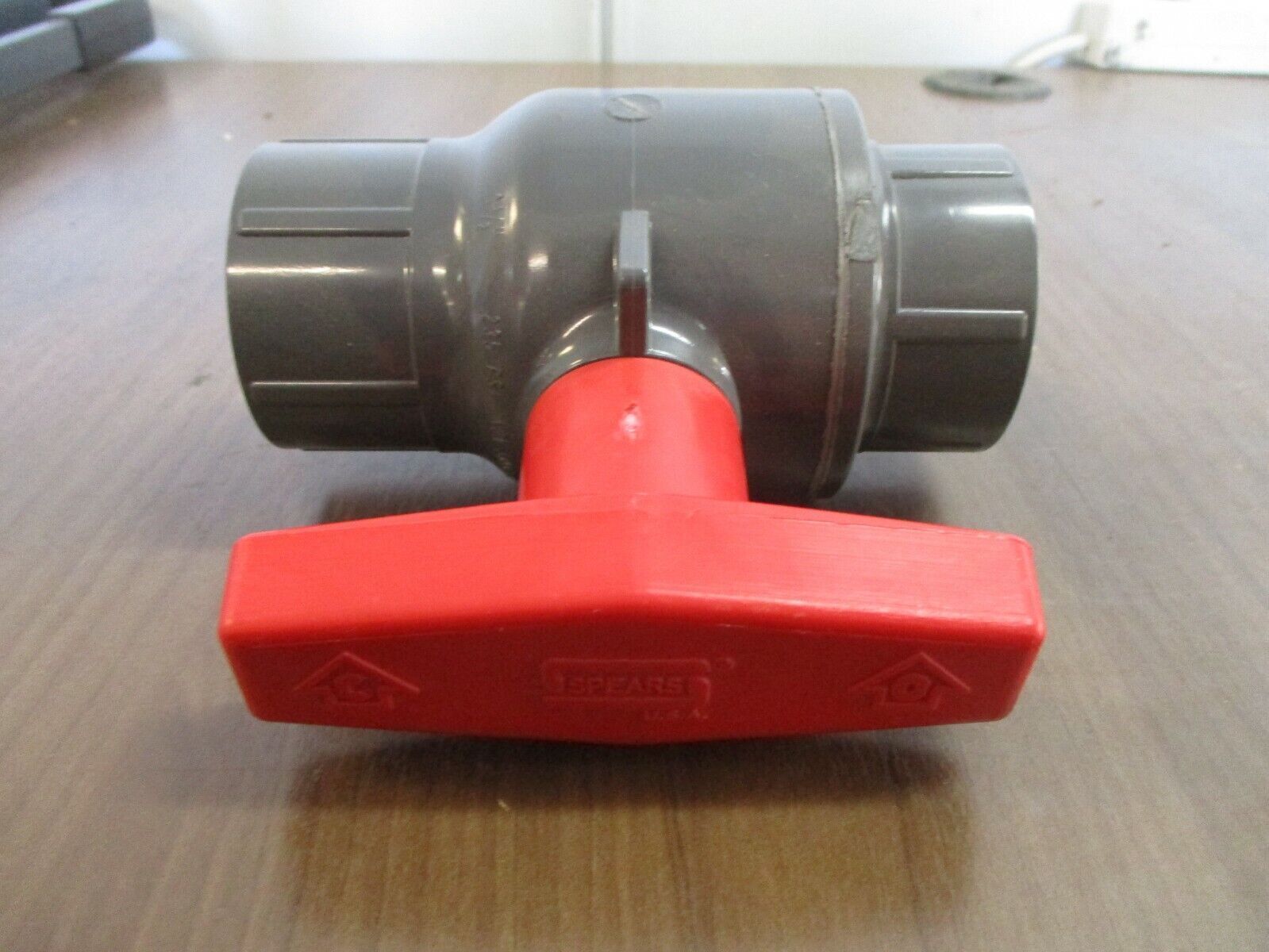 Spears Ball Valve 2122-015 Size: 1.5" 235PSI Used