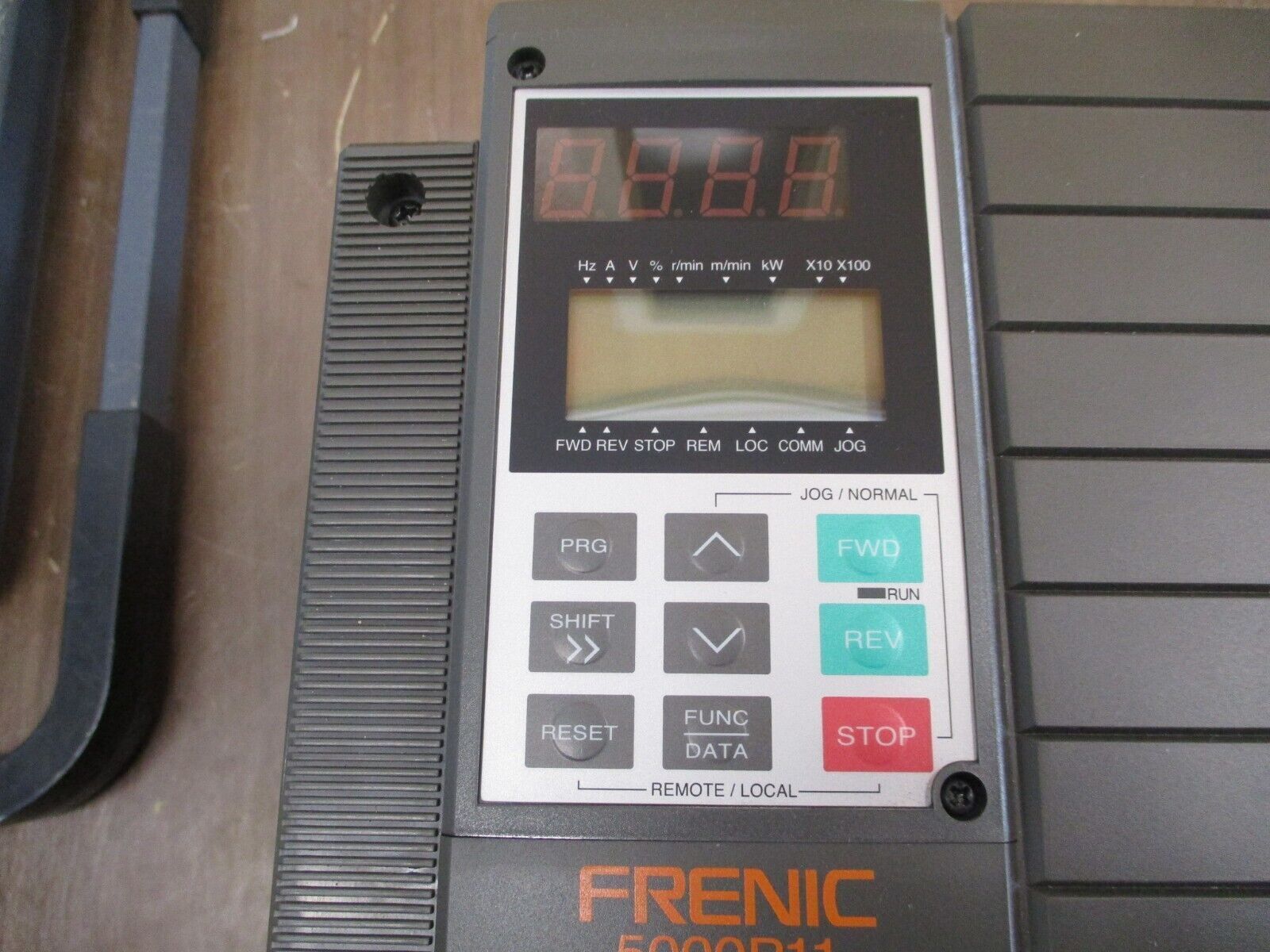 Fuji Electric Frenic 5000P11 AC Drive FRN010P11S-4UX 10HP 3Ph w/ Keypad Used