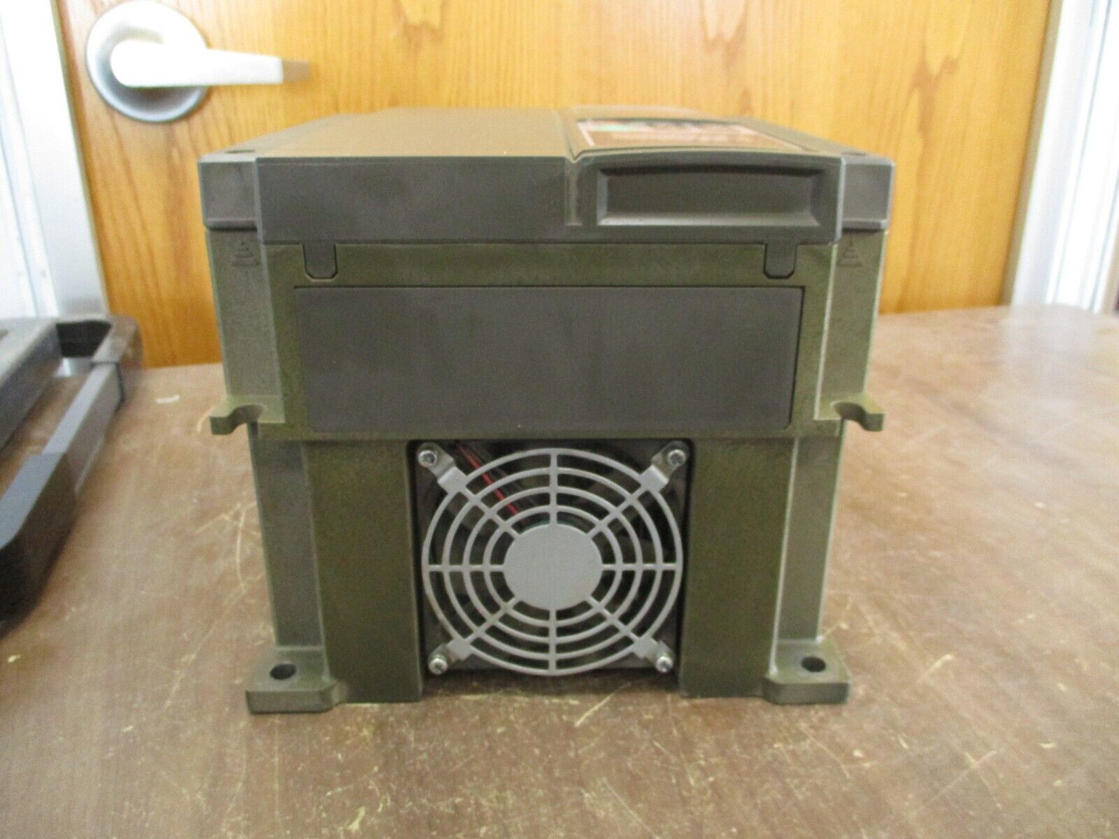 Fuji Electric Frenic 5000P11 AC Drive FRN010P11S-4UX 10HP 3Ph w/ Keypad Used